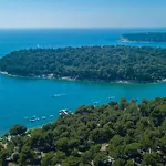 مكان تخييم Mobile Homes Pine Sea بنجول