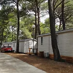 Mobile Homes Pine Sea * Banjole