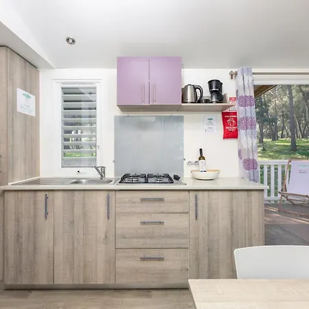 Mobile Homes Pine Sea