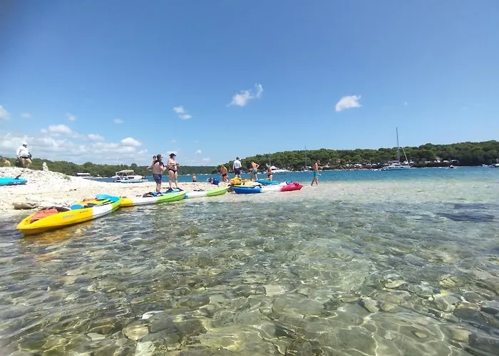 Mobile Homes Pine Sea Banjole