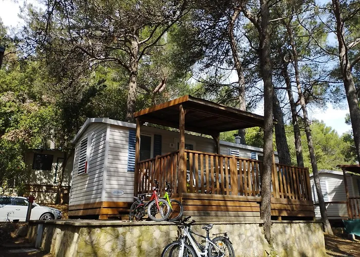 Mobile Homes Pine Sea キャンプ場