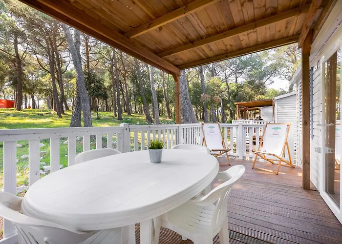 Kamp Mobile Homes Pine Sea Banjole