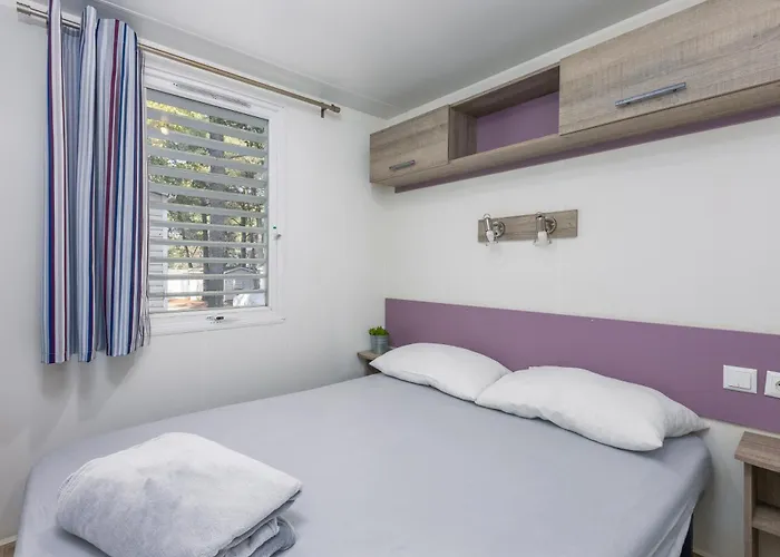 Kamp Mobile Homes Pine Sea