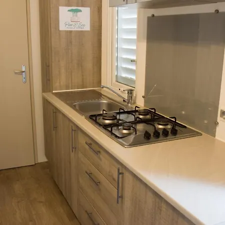 Mobile Homes Pine Sea