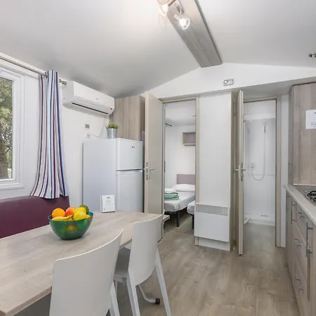Mobile Homes Pine Sea Banjole