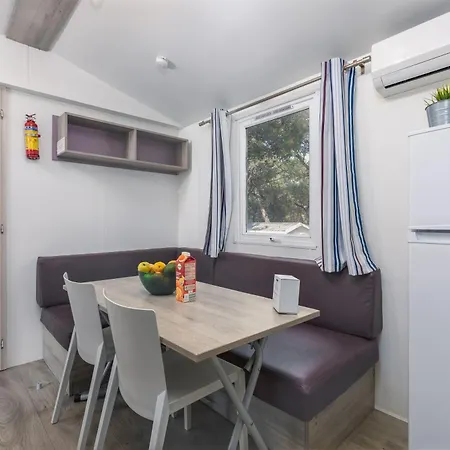 Mobile Homes Pine Sea Campingplatz *