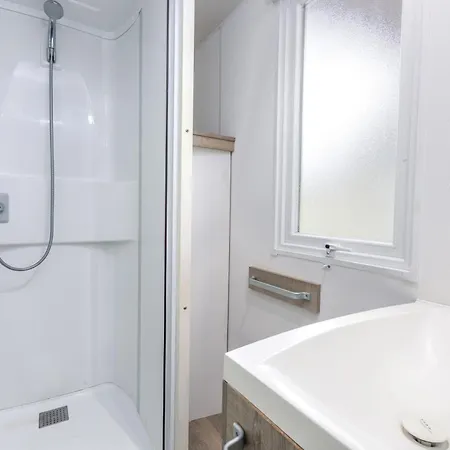 Кемпинг Mobile Homes Pine Sea Банджоле